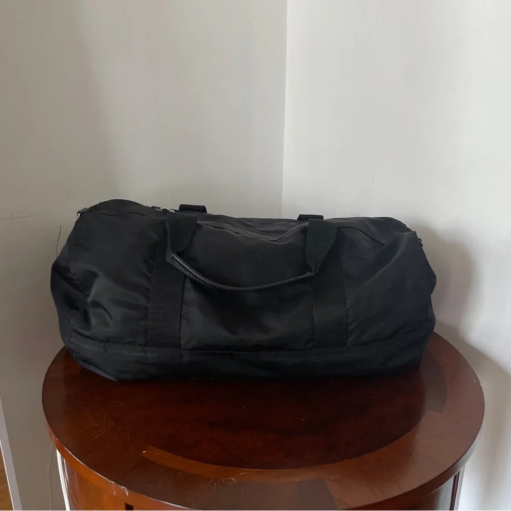 Prada Vintage Nylon Black Duffel Travel Bag Carry On Authentic Vintage - Picture 5 of 15